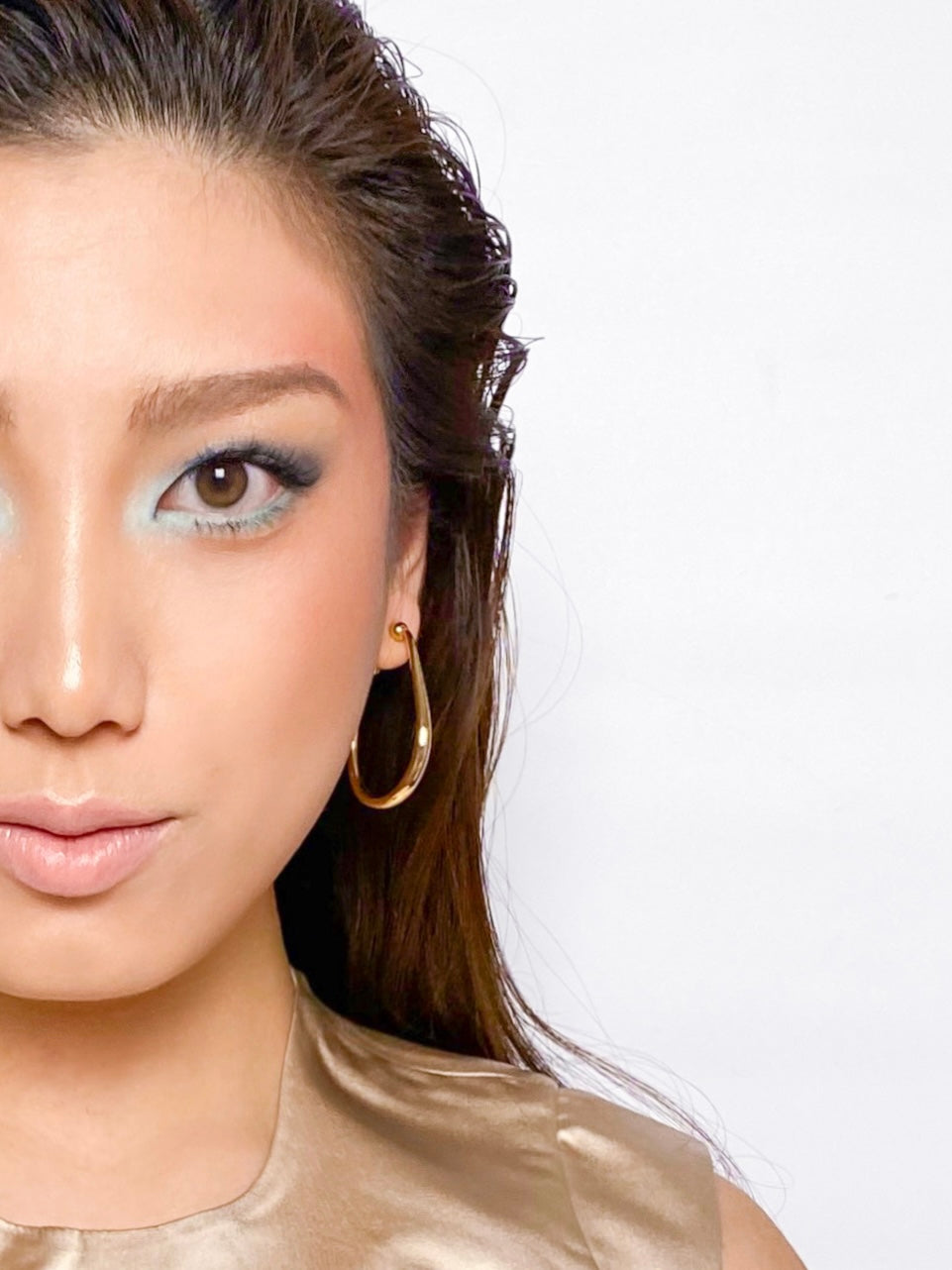 chunky golden hoop clip earrings - teardrops